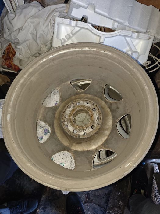 Продам диски на мерседес