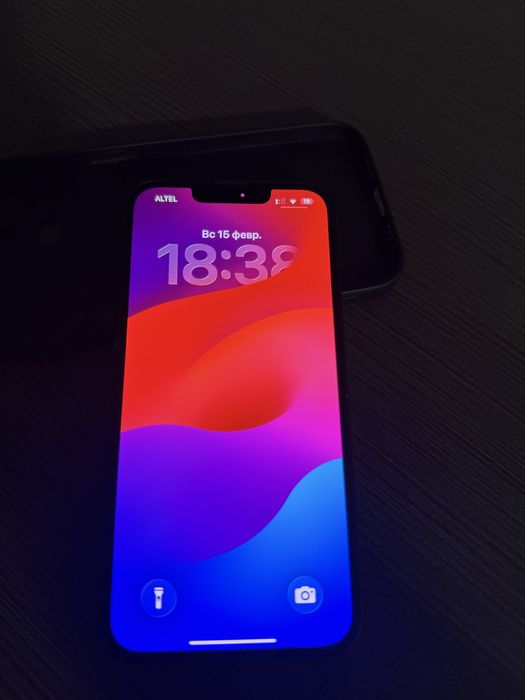 продам IPhone 14