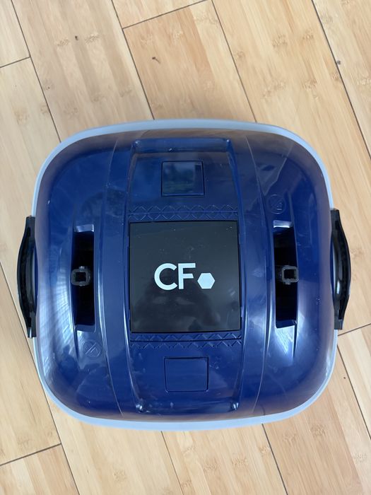 Robot curatat piscina