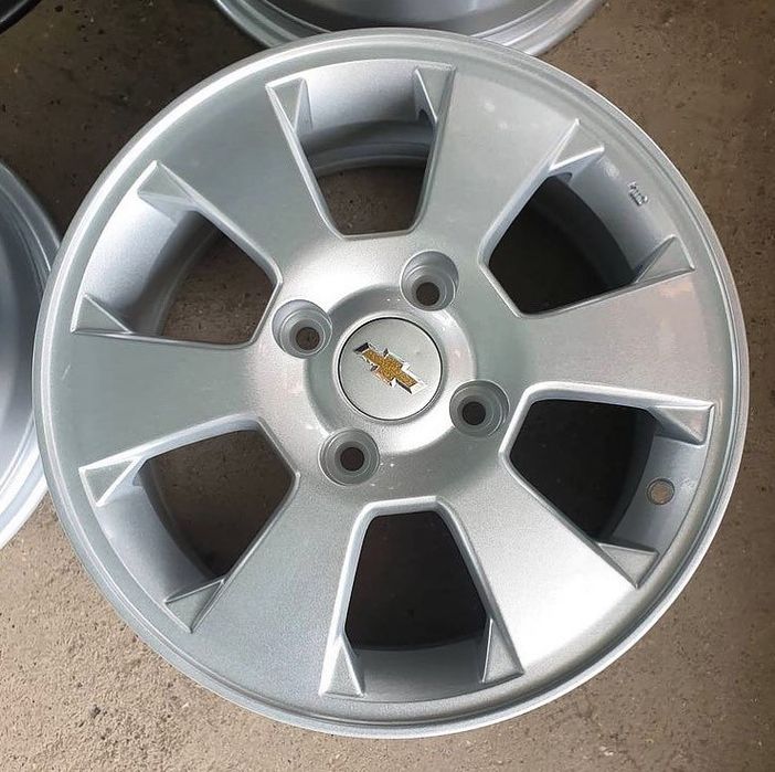 Diska gentra 15R + Rassrochka