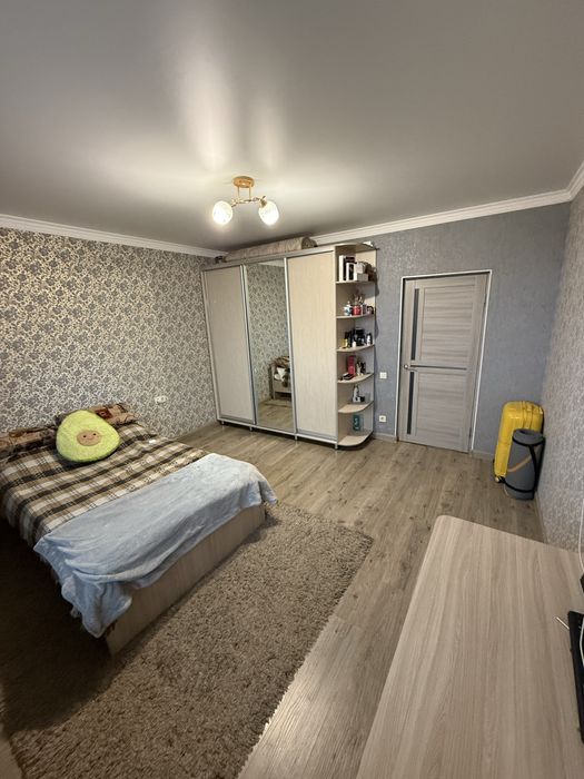 Продам 3-х крмнатную каартиру