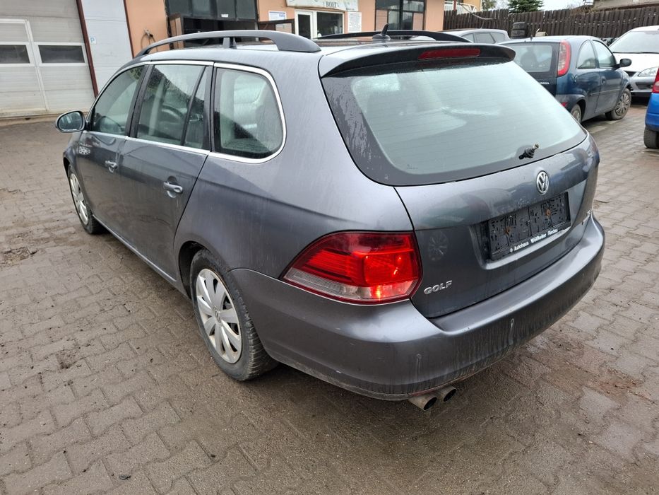 Injectoare Volkswagen Golf 6 Variant 1.6TDi 77kw 105cp CAYC E5 seria 03L130277B