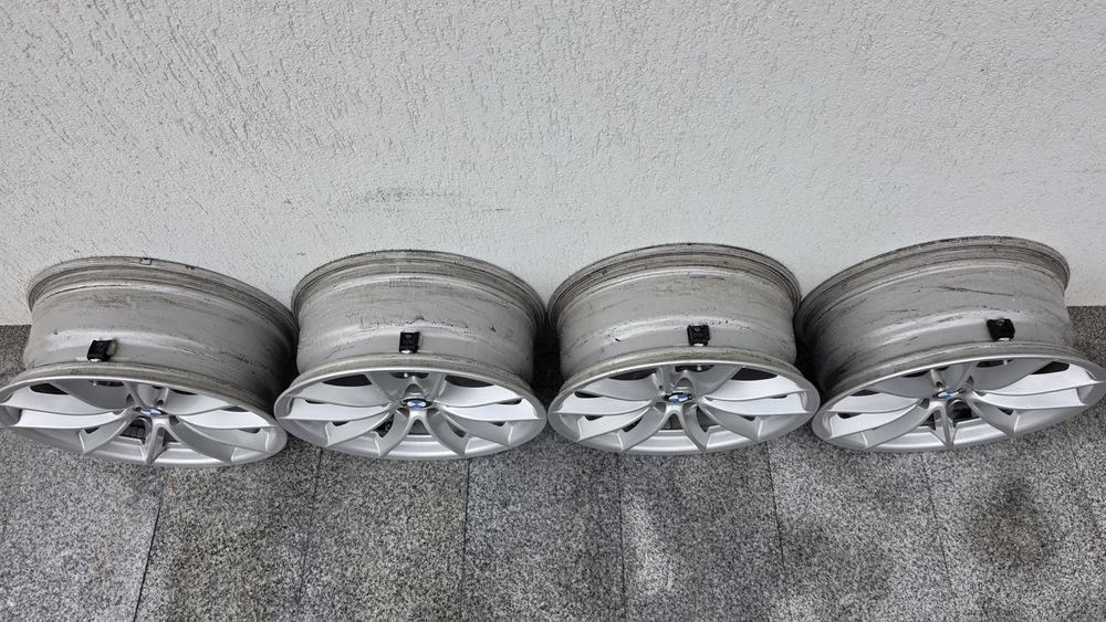 Set 4 jante roti aliaj 17 inch BMW 5 G30 G31 style 618 cod 6868217
