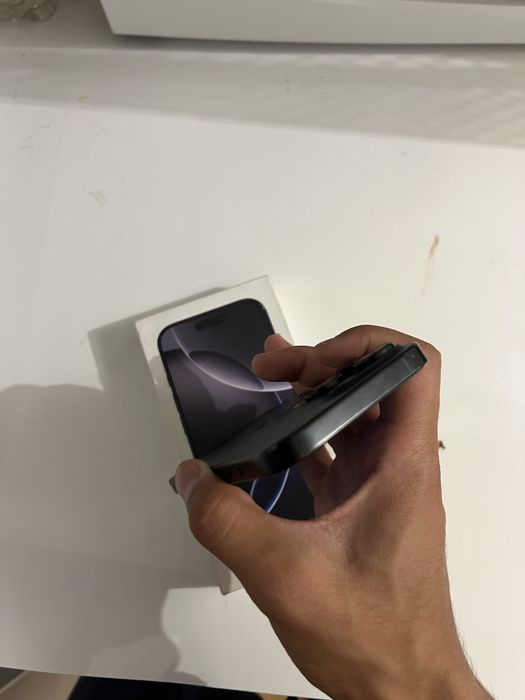 Iphone 16 pro 128 gb, 88% Esim