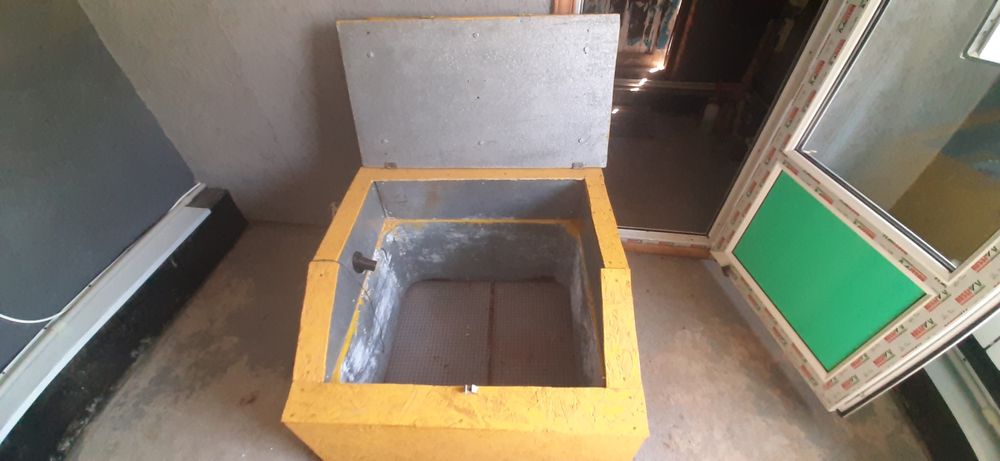 Брудер для цыплят