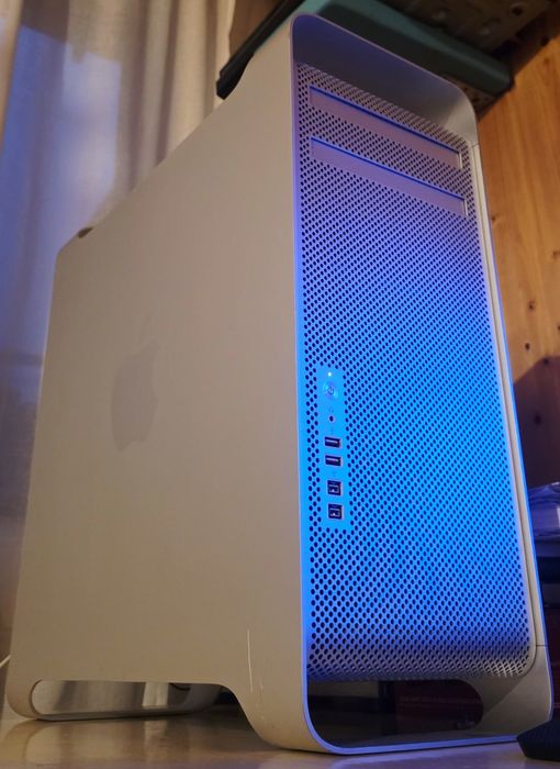 Apple Mac Pro 2 x Intel X5690 24CPUs 64GB RAM RX 570 4GB SSD 250GB 4TB