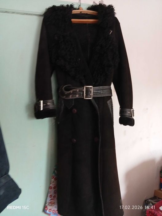 Продам дублёнку женскую