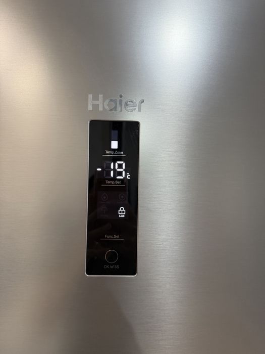 Холодильник Haier 2 метра серый цвет