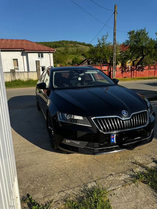 Skoda Superb 2018 2.0 DSG