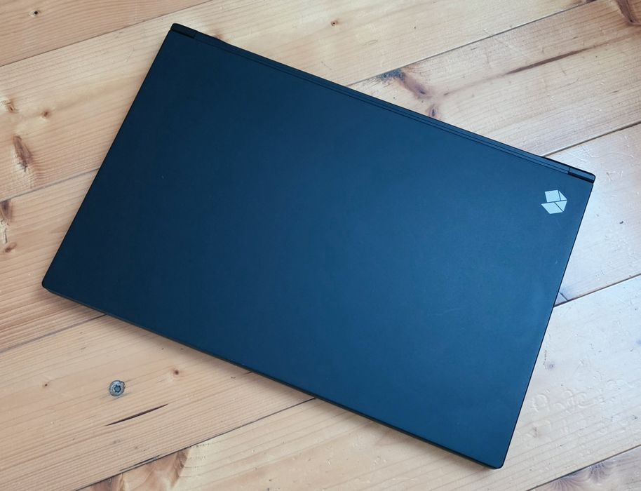 Laptop gaming 144Hz i7 9750H 16GB RAM GTX 1660TI NVMe 500GB