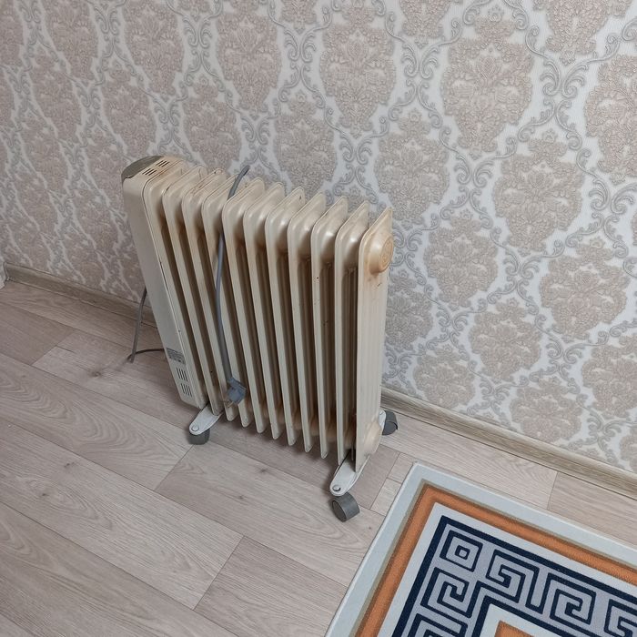 Продам радиатор масленый 15.000 торг