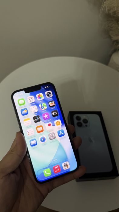 Продам айфон 13про