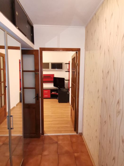 Închiriez apartament 2 camere Constanța
