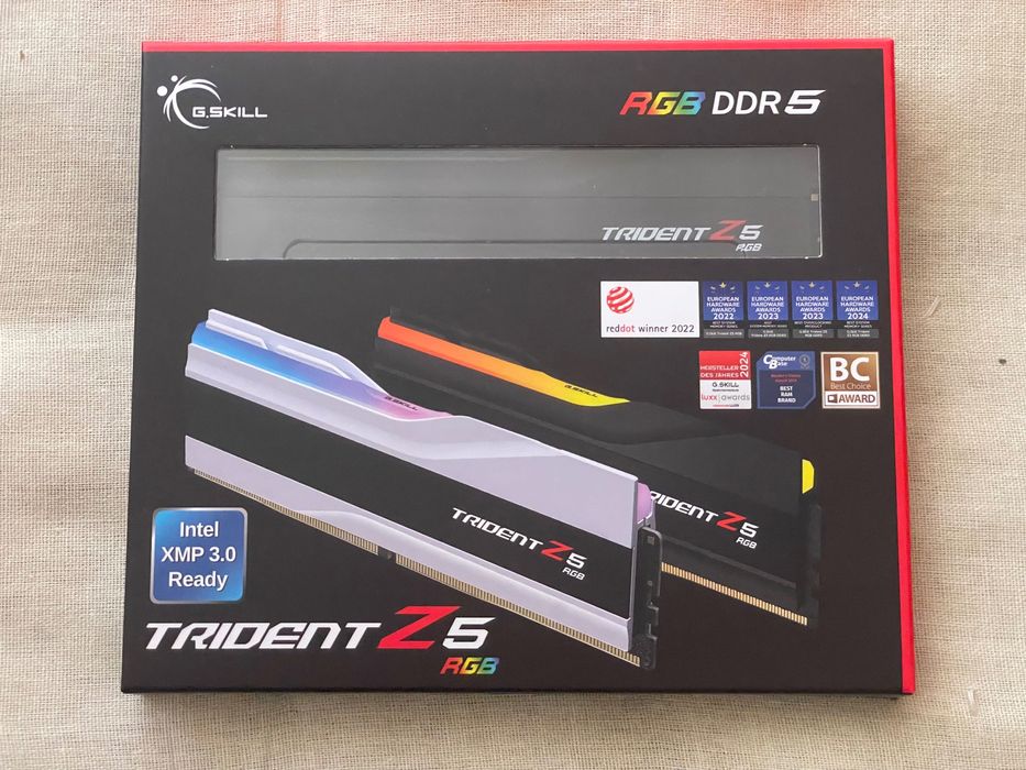 32GB (2x16GB) G.Skill Trident Z5 DDR5-8000 RGB RAM памет комплект
