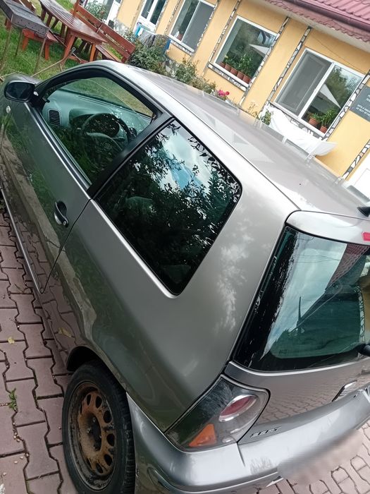 Vând Seat Arosa anul 2004
