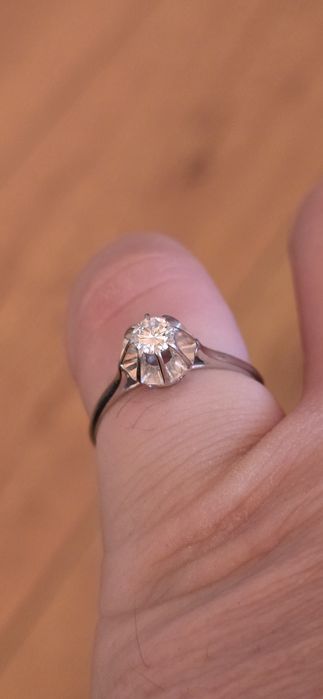 Inel Solitaire aur 18 k Franța diamant 0.30 ct top okazie