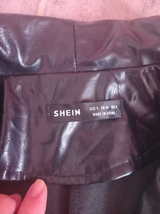 Кожено яке shein