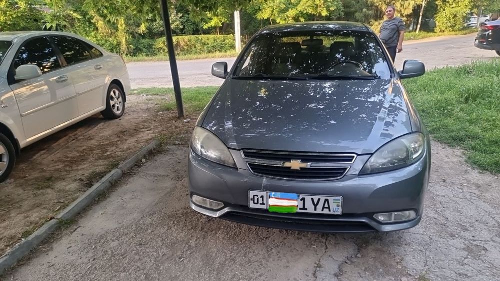 Продам gentra в отличном состоянии