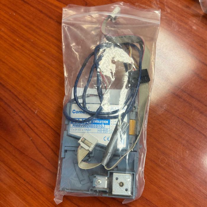 Repar/vând cititor bancnote GBA HR1/ Jetoniera RM5
