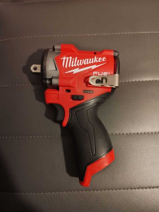 Pistol impact Milwaukee M12 FCIWP12G3 750NM