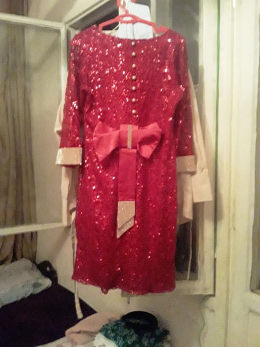 Chiroyli koylak sotiladi