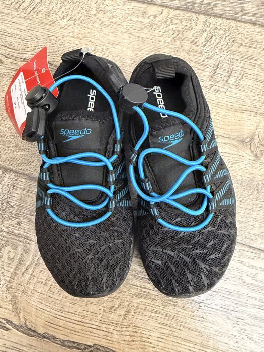 Детские аквашузы новые