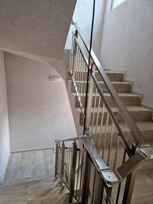 Алуминиеви парапети и огради