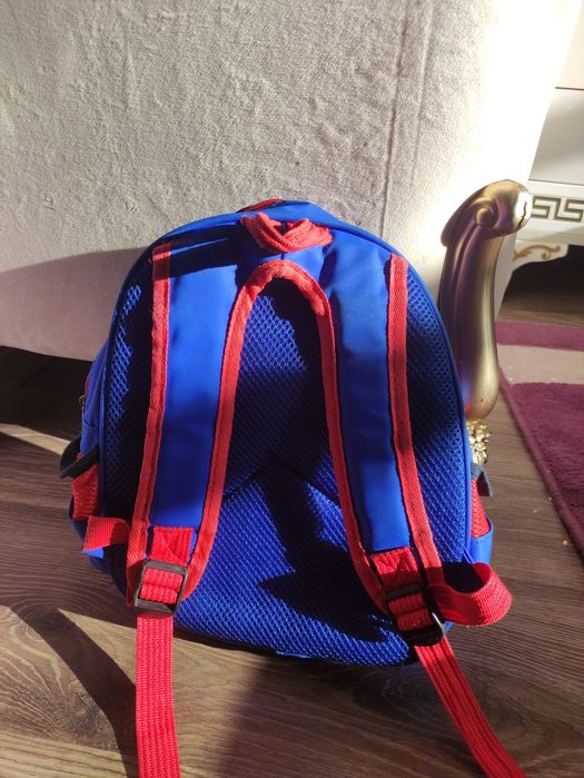 .Рюкзак детям для садикаика