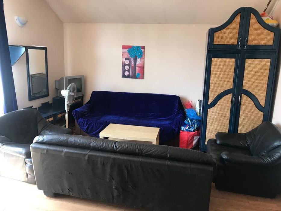Inchiriere Mamaia Nord ap 2 cam et 2 in vila,ultimul,2 ap pe nivel,pt nepretentiosi