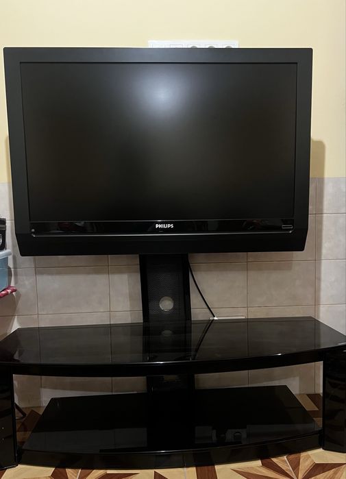 LCD Телевизор Philips HD Ready