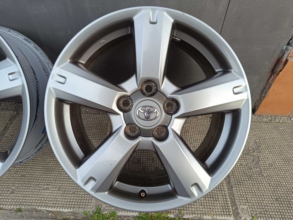 ОРИГИНАЛНИ джанти 17 ' цола 5x114,3 TOYOTA RAV 4 / ТОЙОТА РАВ 4 ET45 7j