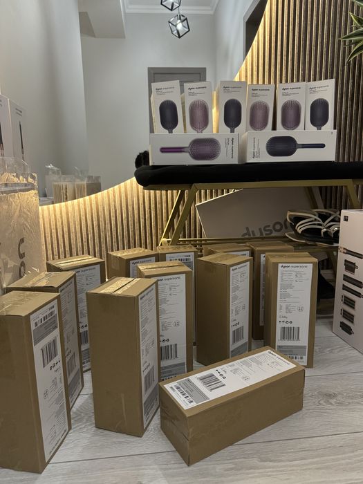 Dyson расчески