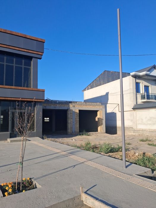 500 м2 да жойлашган бино сотилади.