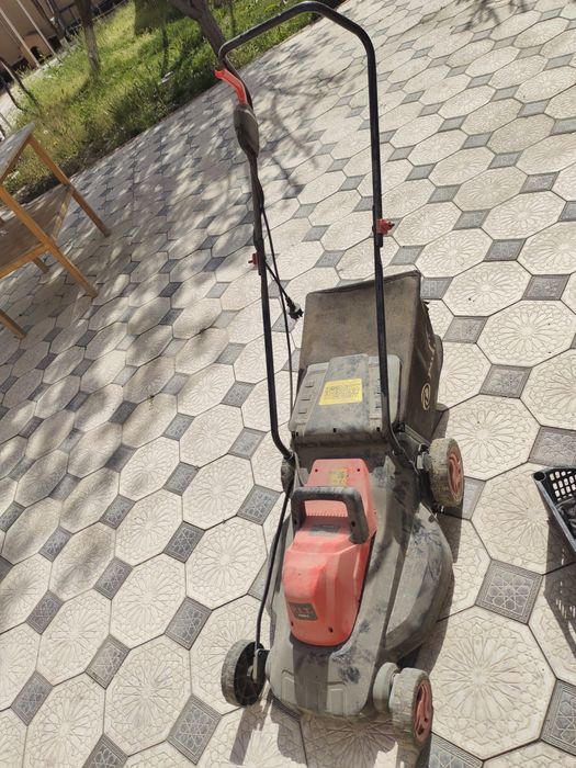 Газонокосилка на запчасти