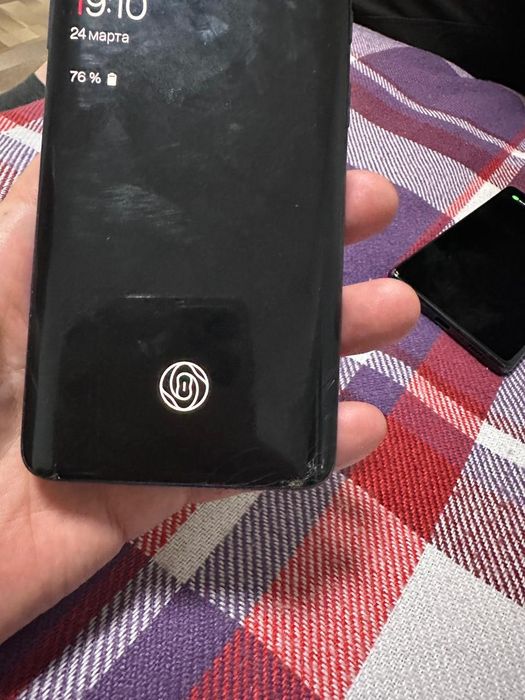 Обменяю 3 телефона