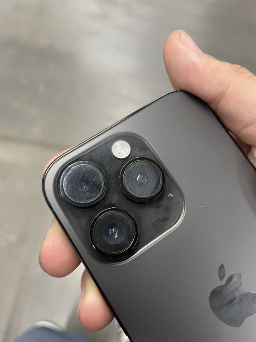 Продам iphone 14 pro айфон