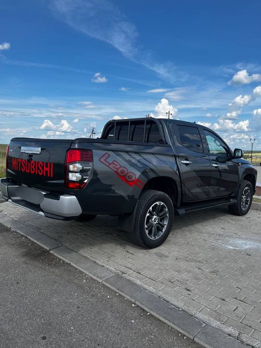 Продам Mitsubishi l200