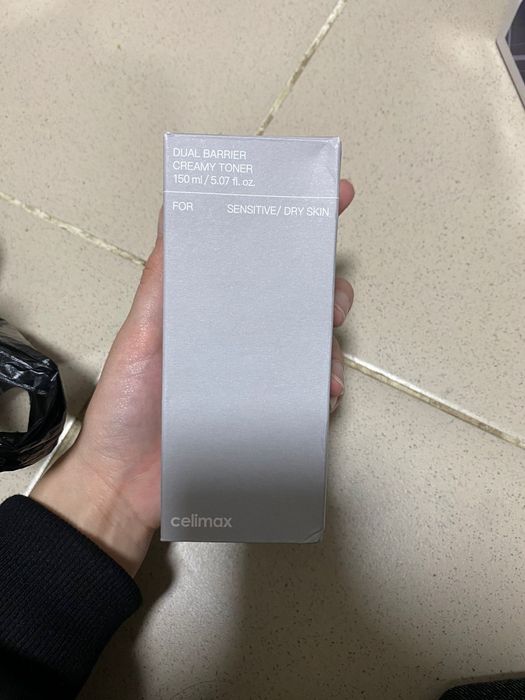 Бұл Celimax Dual Barrier Creamy Toner.