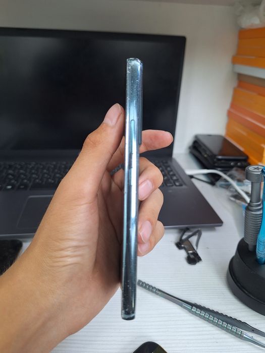 Samsung S22 на 128гб