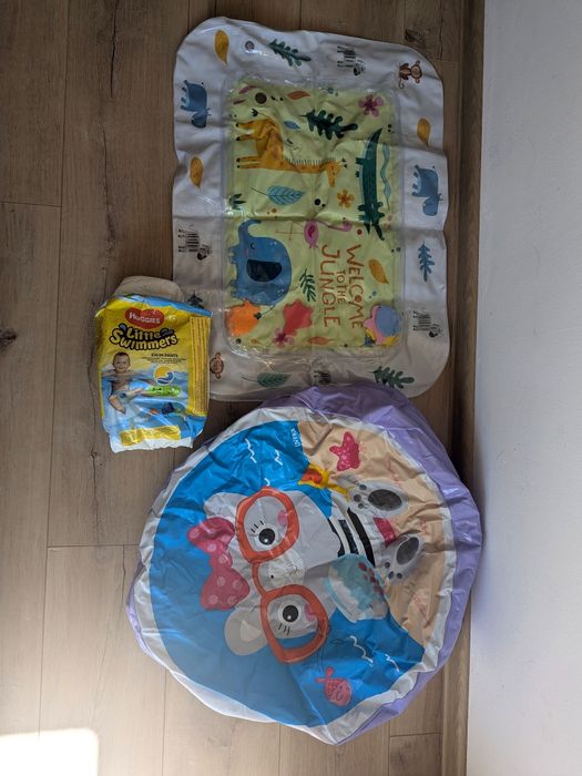 Set piscină Intex + saltea cu apă + 8 Huggies – 50 lei