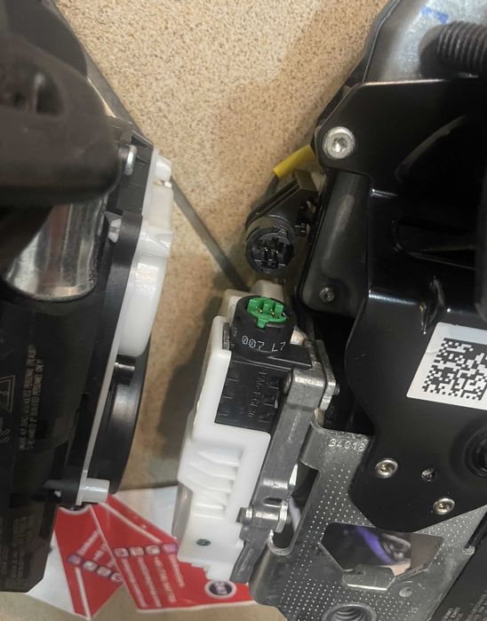 BMW G01 G02 X3 X4 - set centuri de siguranta PRESAFE stanga dreapta