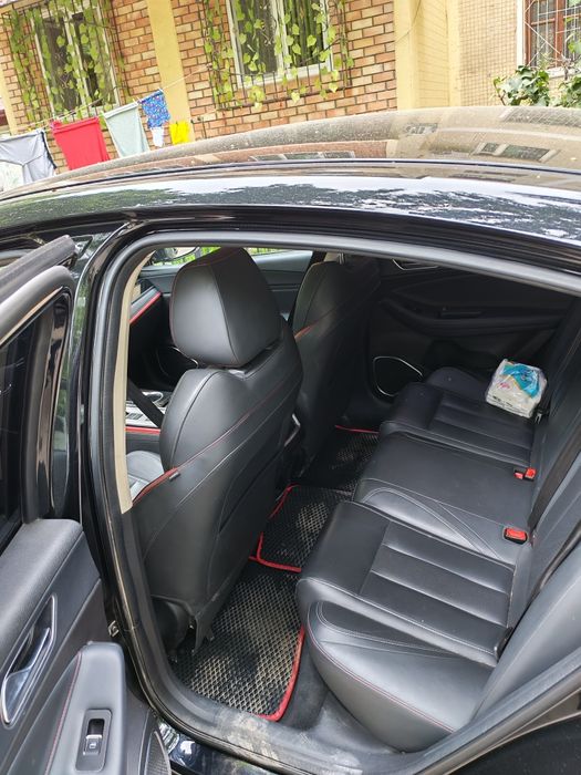 Chery  Arrizo  6  pro  sotiladi