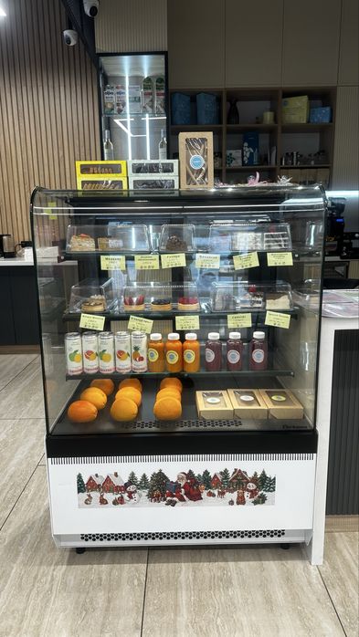 Витринный холодильник