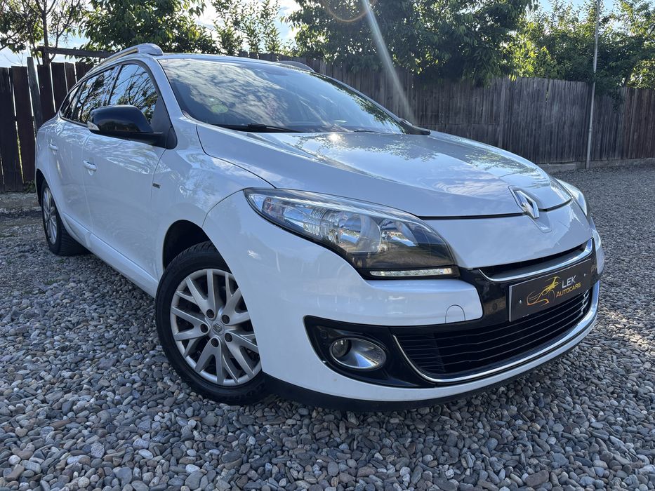 RENAULT Megane
