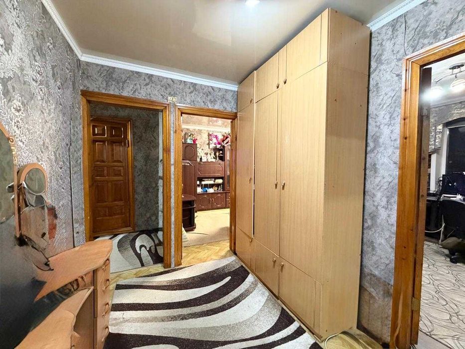 Продам 3х комнатную квартиру р-н Сити Молл