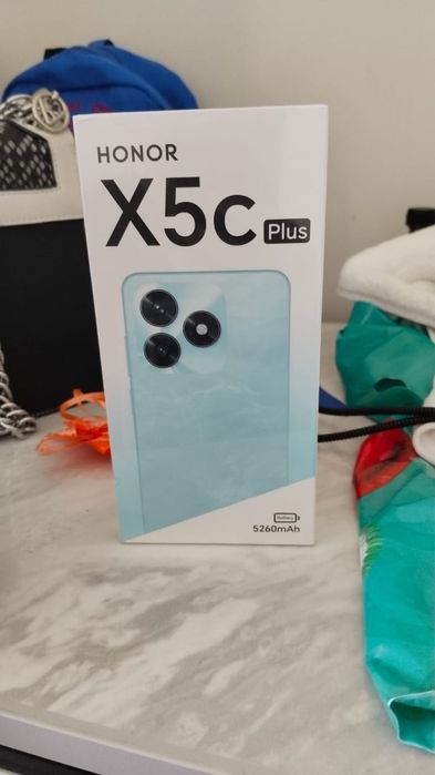Продается новый телефон Honor X5c plus