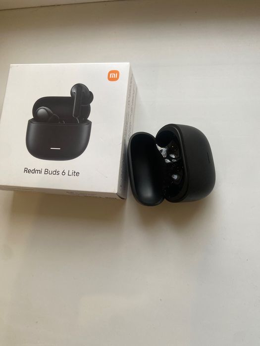 Redmi Buds 6  lite кейс от наушников только