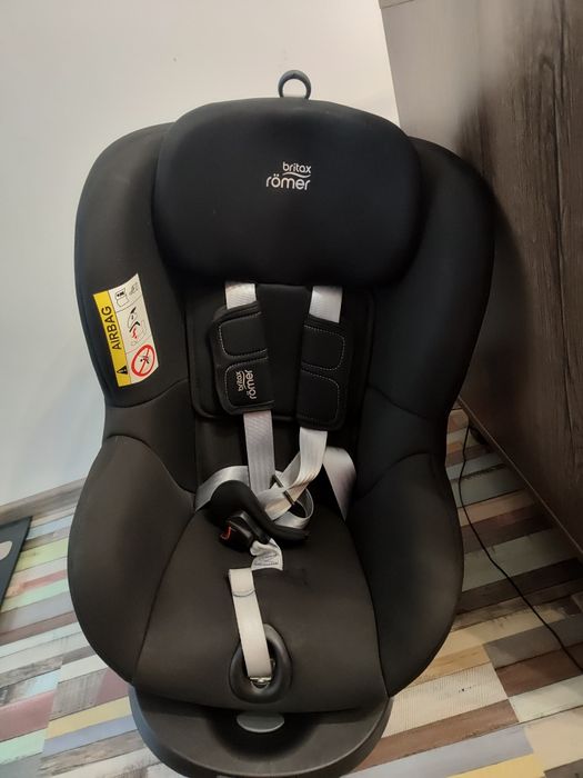 Столче за кола Britax romer dualfix M plus