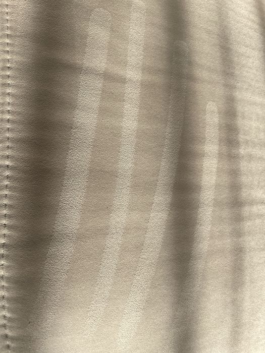 Canapea bej cu lada de depozitare