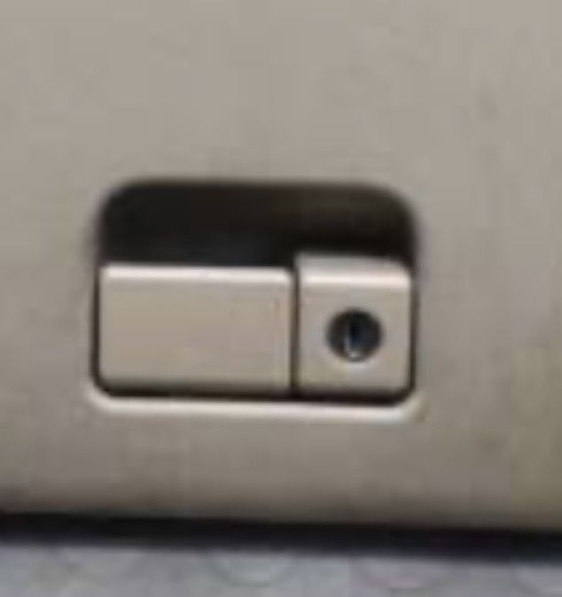 Хайландердын запчастары бар мелочка дейін